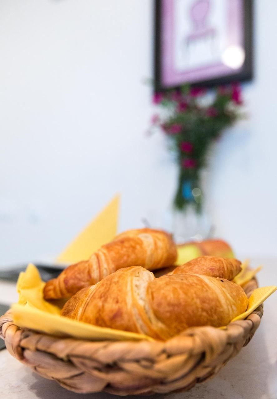 Pcd Aparthotel Wola Warszawa Zewnętrze zdjęcie