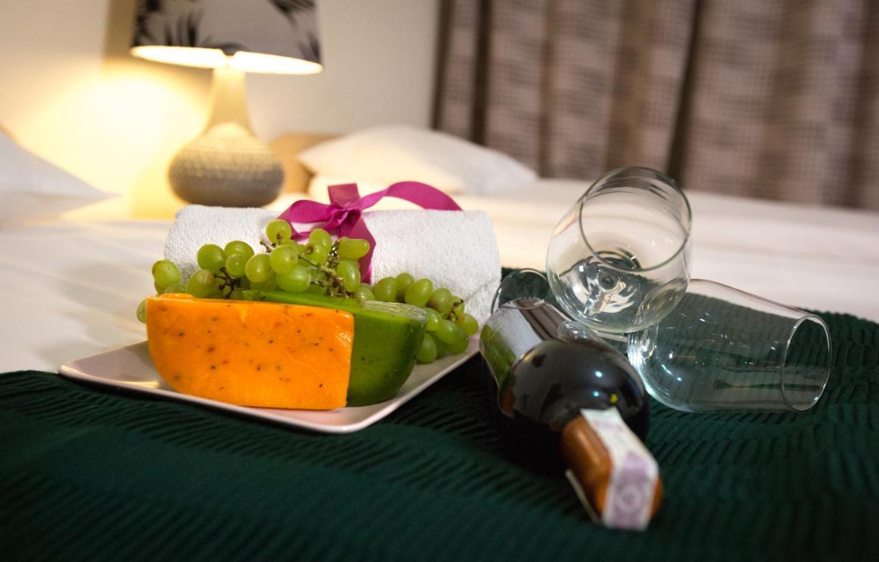 Pcd Aparthotel Wola Warszawa Zewnętrze zdjęcie