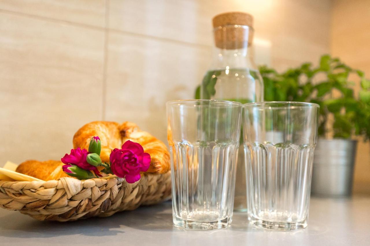 Pcd Aparthotel Wola Warszawa Zewnętrze zdjęcie