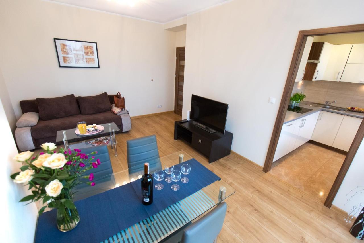 Pcd Aparthotel Wola Warszawa Zewnętrze zdjęcie