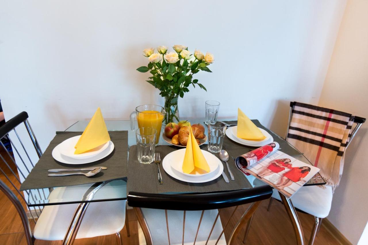 Pcd Aparthotel Wola Warszawa Zewnętrze zdjęcie
